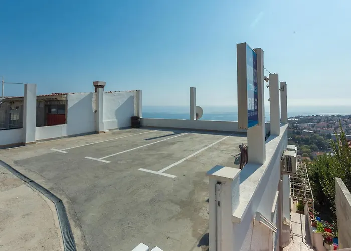 Tomas Deluxe Apartman