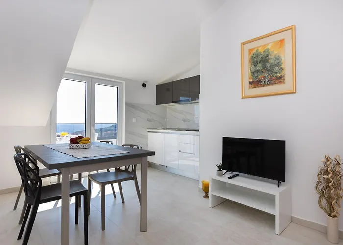 Tomas Deluxe Apartman