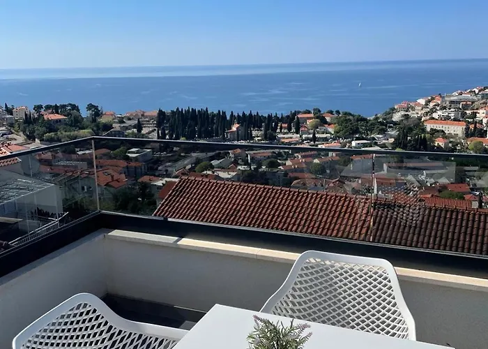 Tomas Deluxe Apartman *